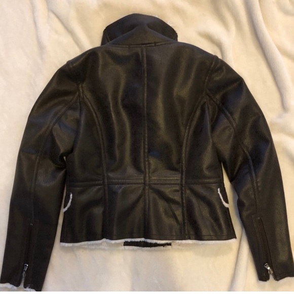 Kenneth Cole Faux Shearling Jacket - Picture 3 of 4